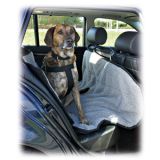 Автомобильная подстилка на заднее сиденье утепленная флисом для собак Trixie TX-1313